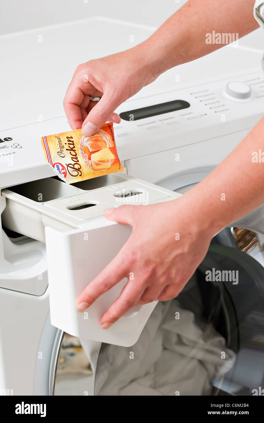 Bicarbonate of soda for washing machine hires stock photography and