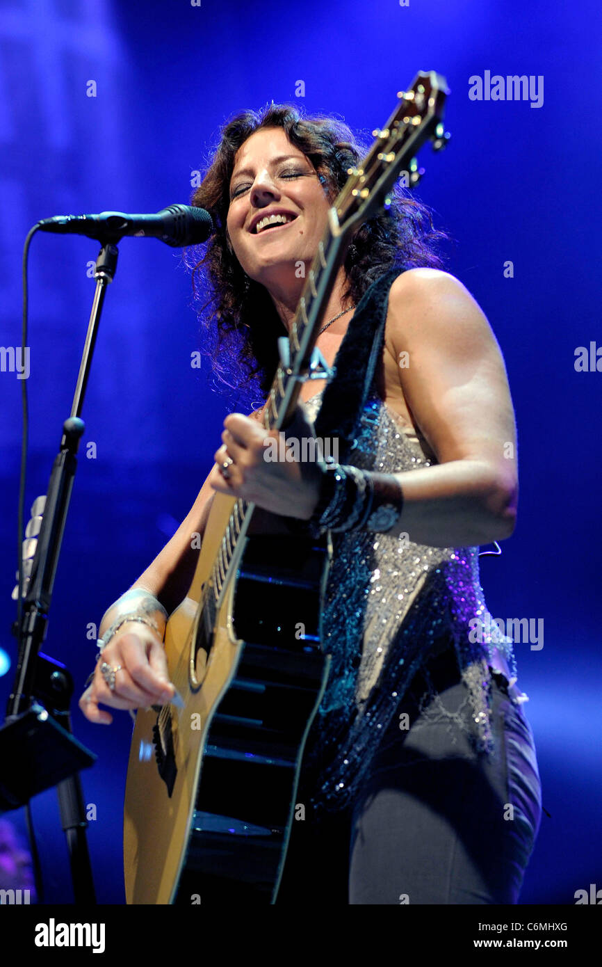 Lilith fair sarah mclachlan hi-res stock photography and images - Alamy