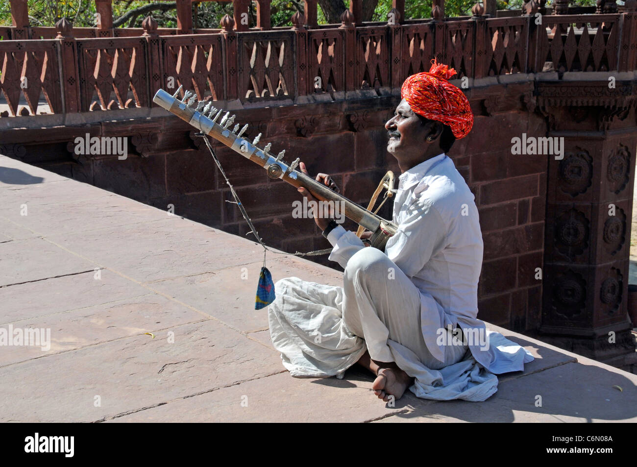 Musician playing Ravanahatha stringed instrument Jodhpur Rajasthan