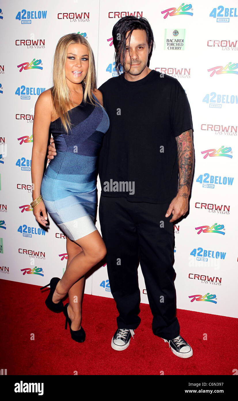 Carmen Electra and Rob Patterson Carmen Electra and Rob Patterson host  party at Crown Nightclub at The RIO Resort and Casino Stock Photo - Alamy