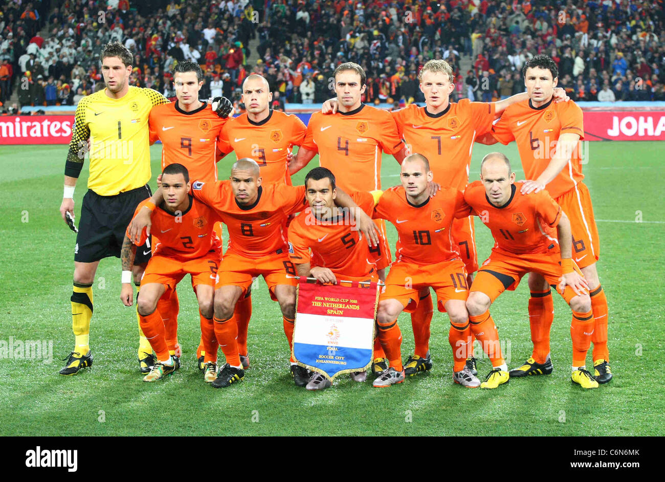 The Netherlands team The 2010 Fifa World Cup Final between Spain and the  Netherlands (1-0) at Soccer City Stadium Johannesburg Stock Photo - Alamy