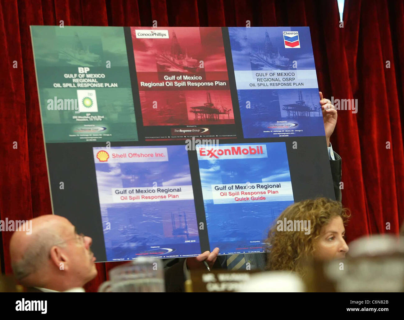 House energy committee hi-res stock photography and images - Alamy