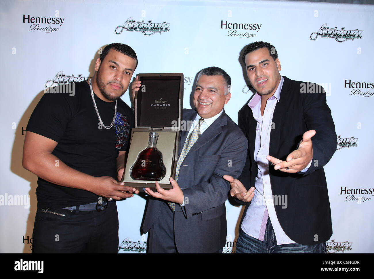 Aventura members Lenny Santos and Max Santos Aventura And Hennessy