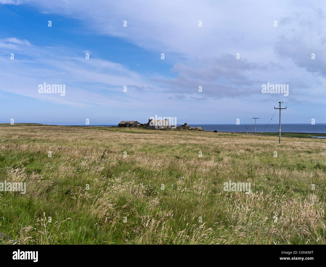 dh PAPA WESTRAY ORKNEY building Isolated cottage grass field land uk remote house scotland