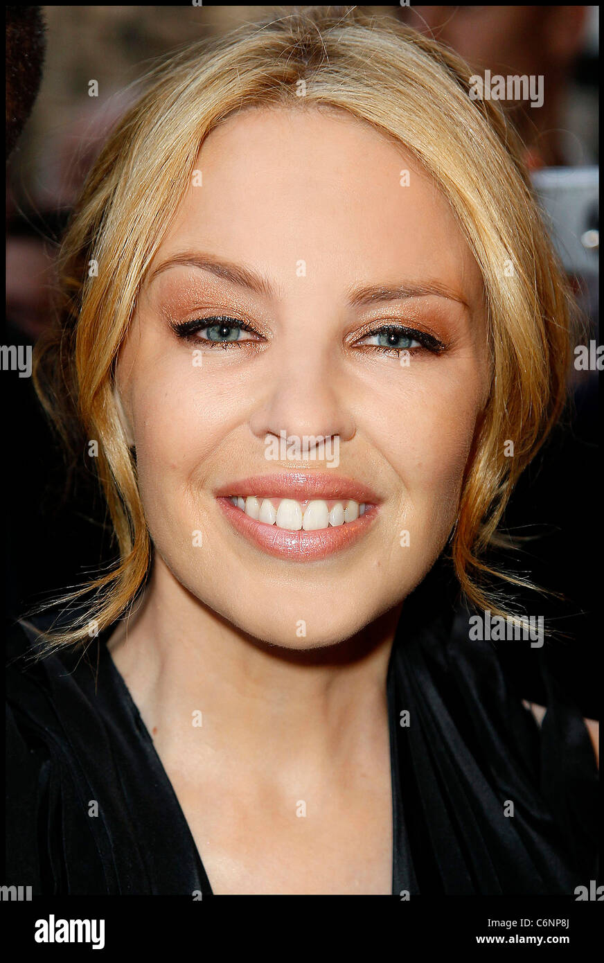 Kylie Minogue AmfAR Inspiration Night - A Celebration of Men's Style ...