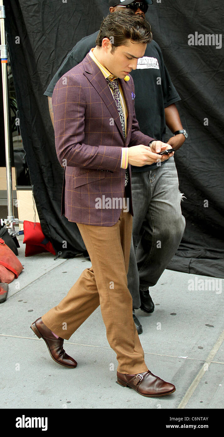 Ed Westick on the set of 'Gossip Girl' in Manhattan New York City, USA ...