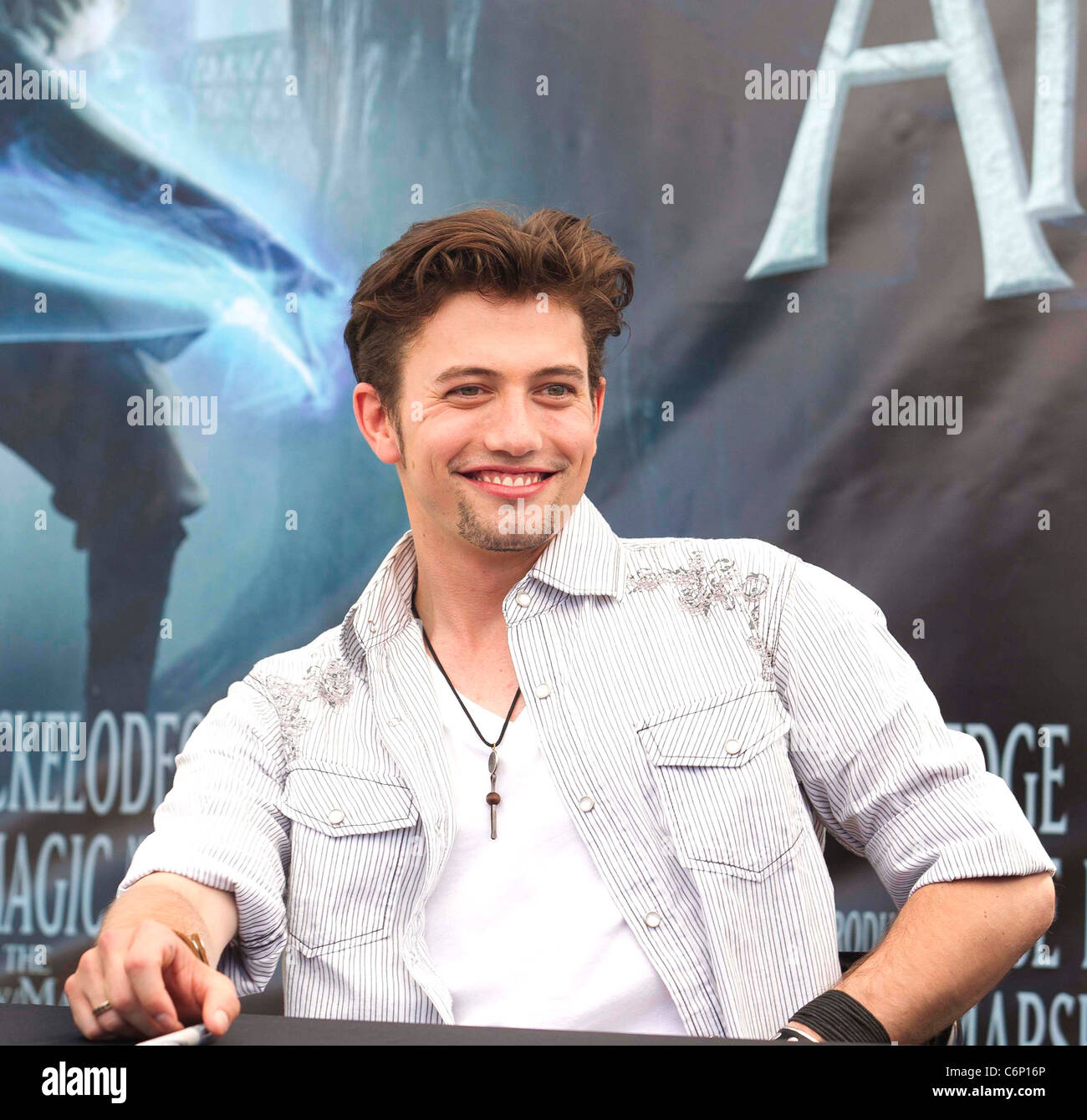 Jackson Rathbone The Last Airbender Stars Jackson Rathbone And Nicola jackson-rathbone-the-last-airbender-stars-jackson-rathbone-and-nicola