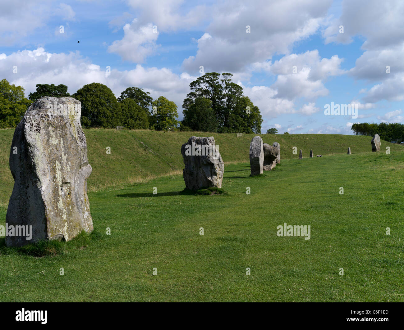 Stone circle avebury hi-res stock photography and images - Alamy