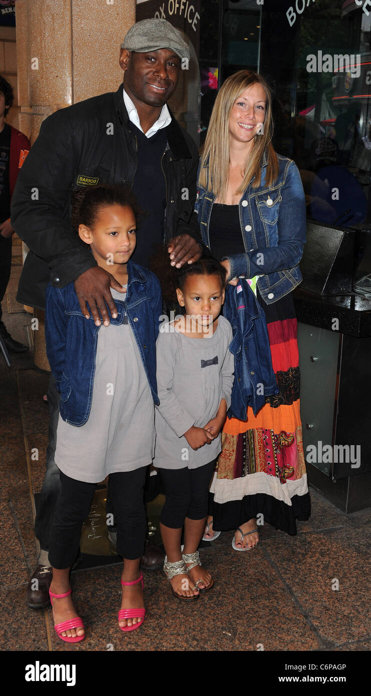 David Harewood And Family Shrek Forever After Gala Screening Held Stock Photo Alamy