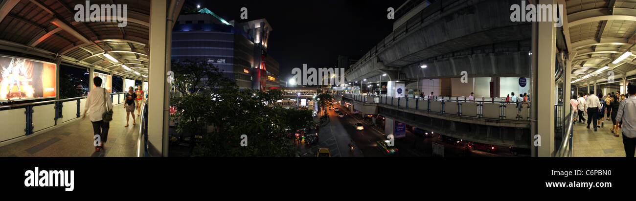 Bts Skywalk Hi Res Stock Photography And Images Alamy Bts Skywalk Hi Res Stock Photography And Images Alamy