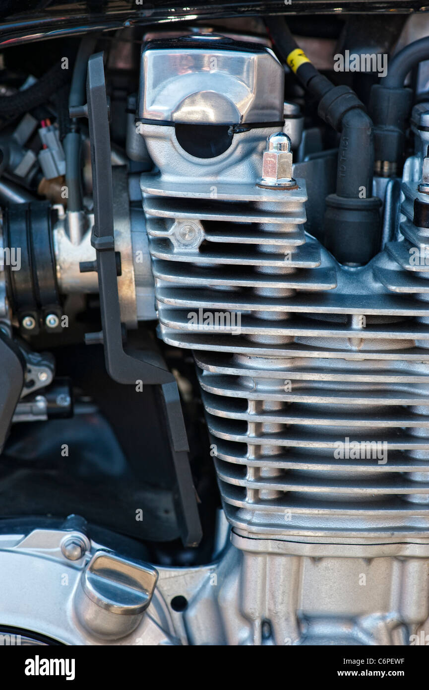 yamaha 1000cc engine