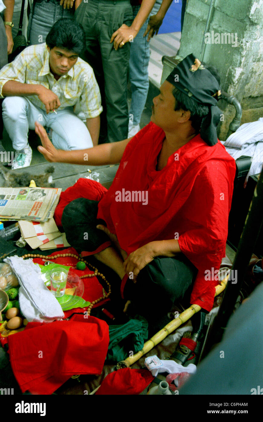 Malay Traditional Healer Or Bomoh In The Chow Kit Market Kuala Lumpur Stock Photo Alamy
