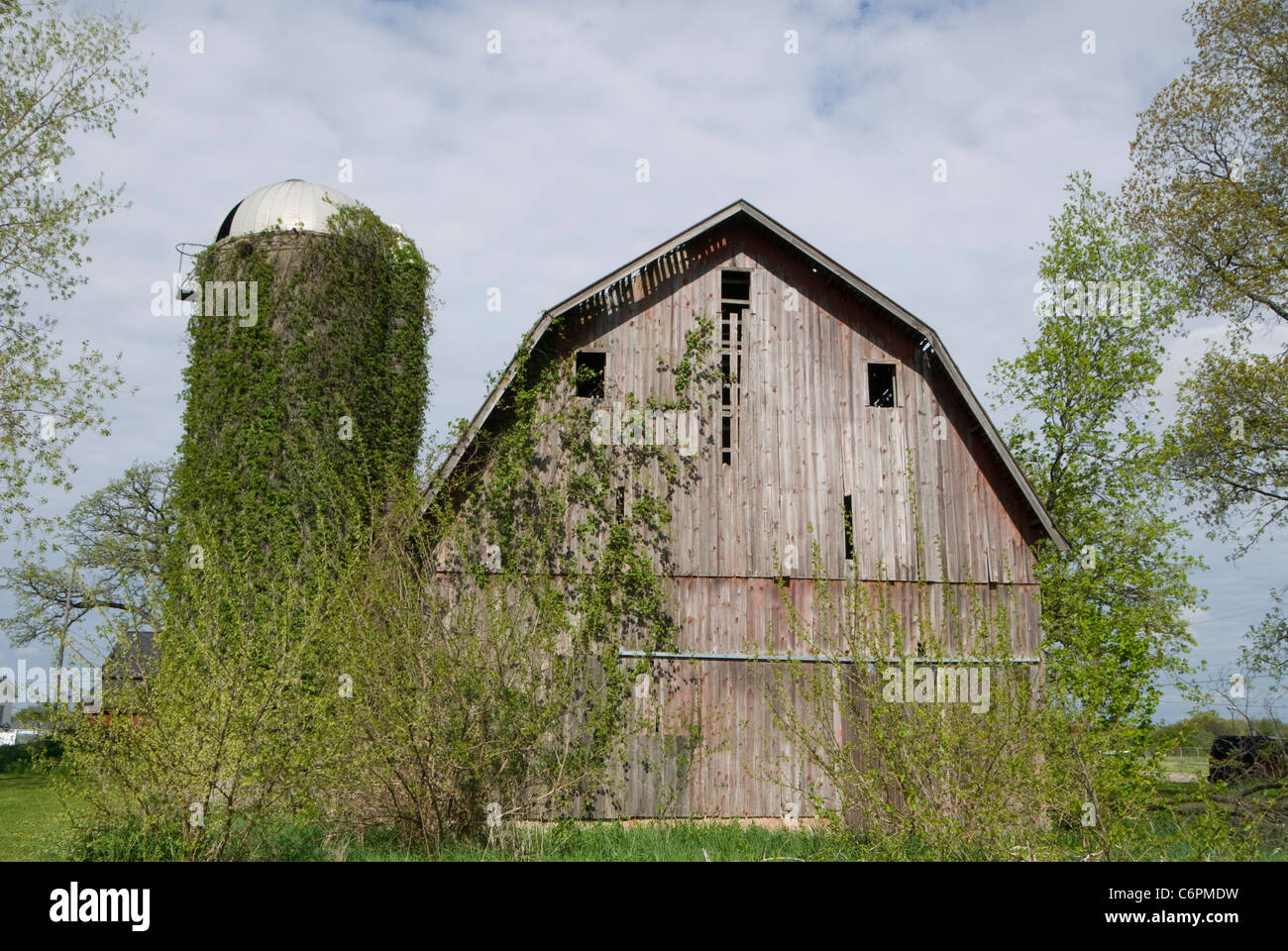 Old wooden barn near Portage, Kalamazoo, Michigan, USA Stock Photo