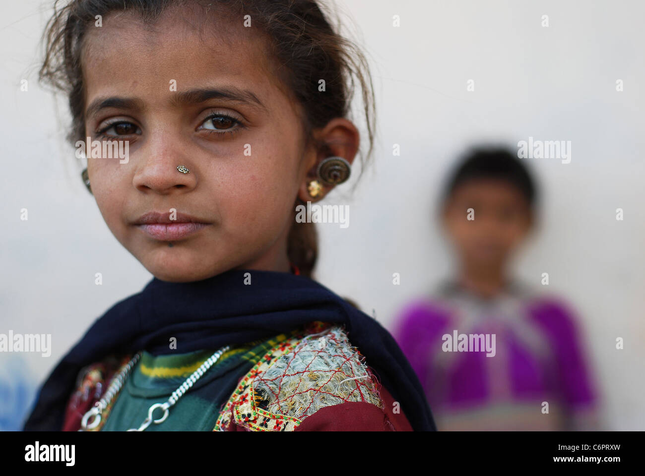 Two girls belonging to the Rabari caste, a community of pastoralists living in a traditional way ( India) Stock Photo