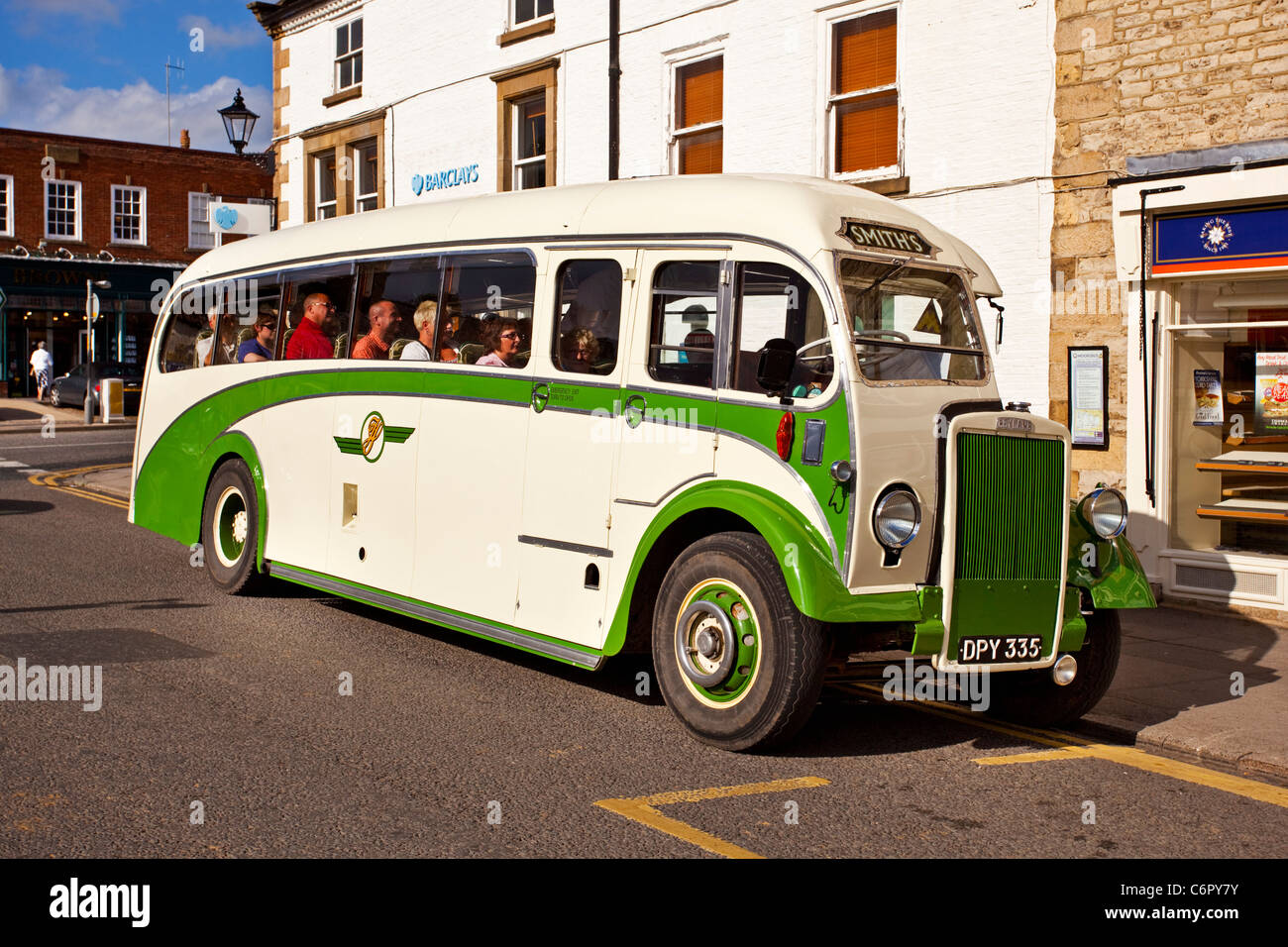 A 1946 Leyland coach Stock Photo