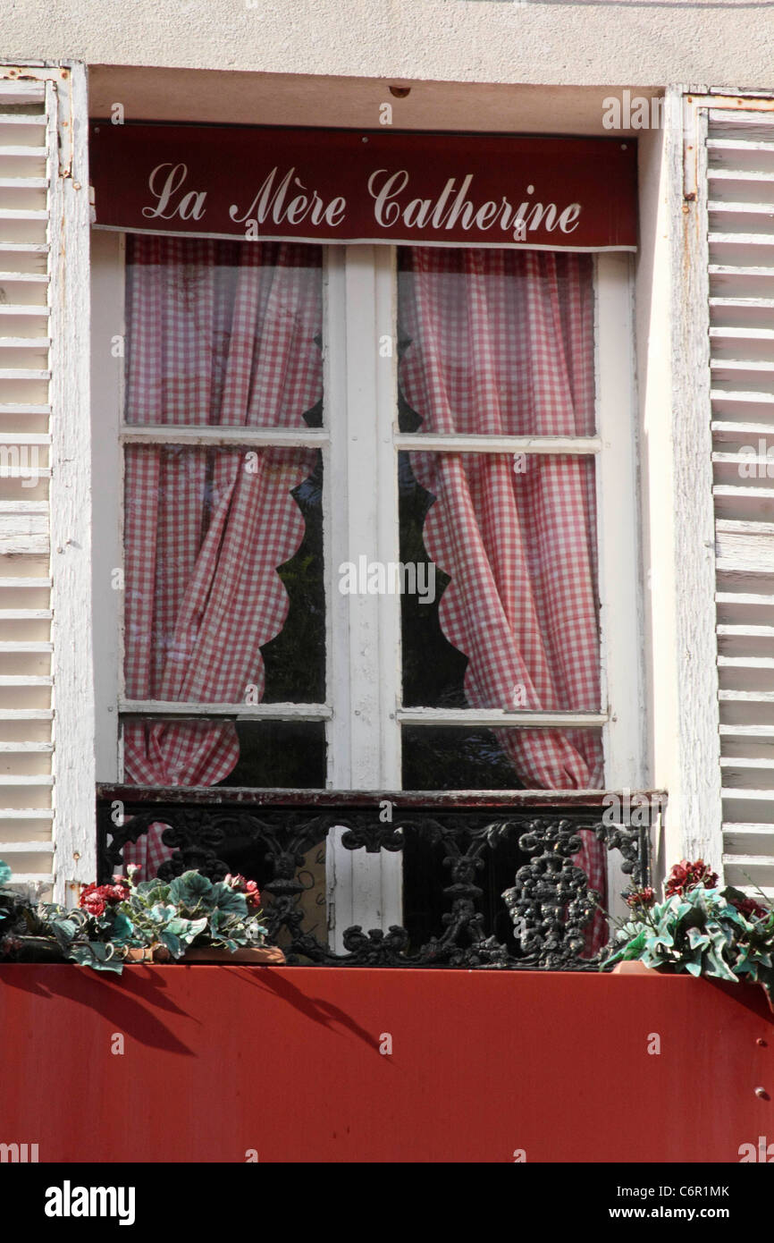 Montmartre restaurant window Stock Photo