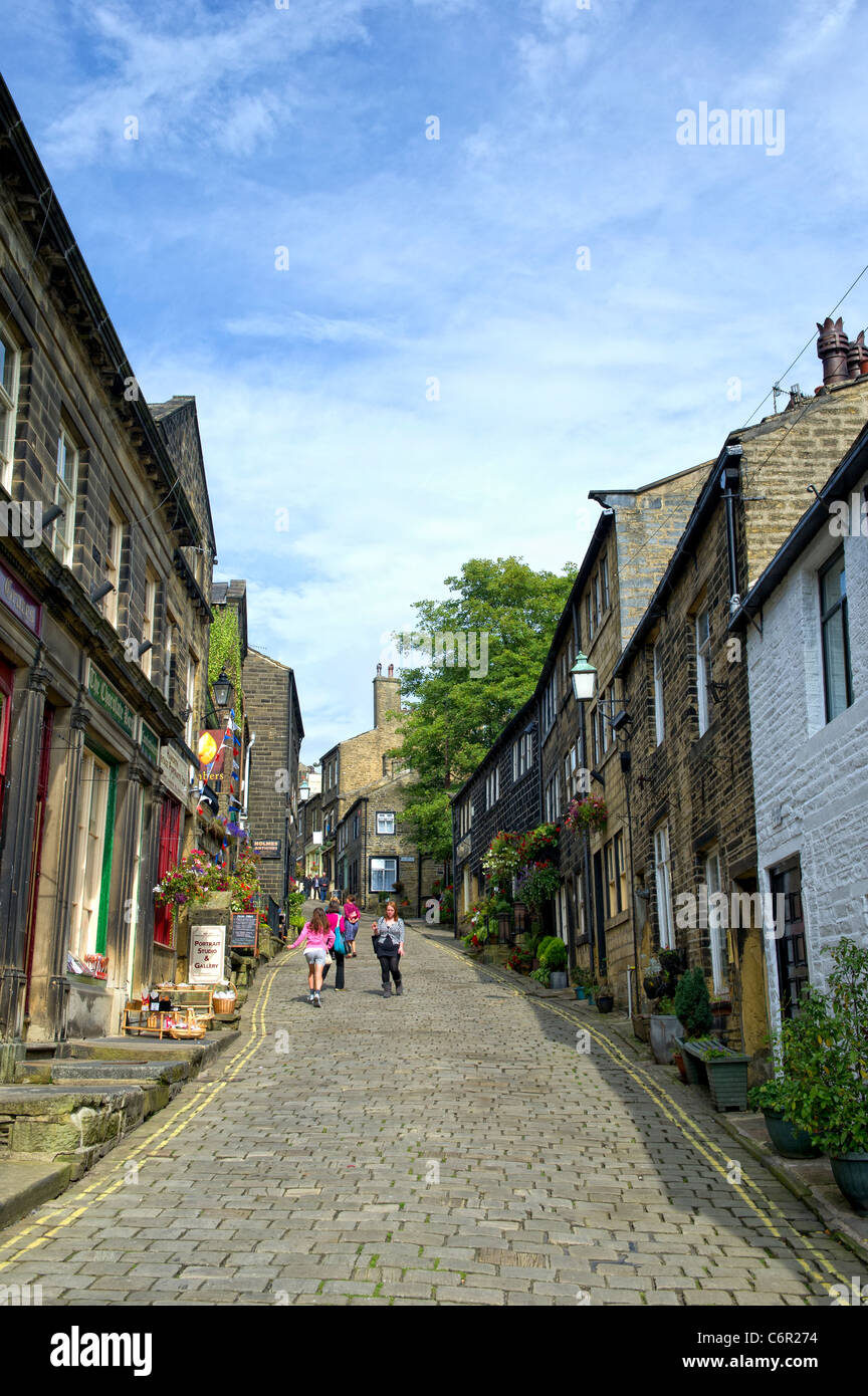 Historic town haworth west yorkshire hires stock photography and