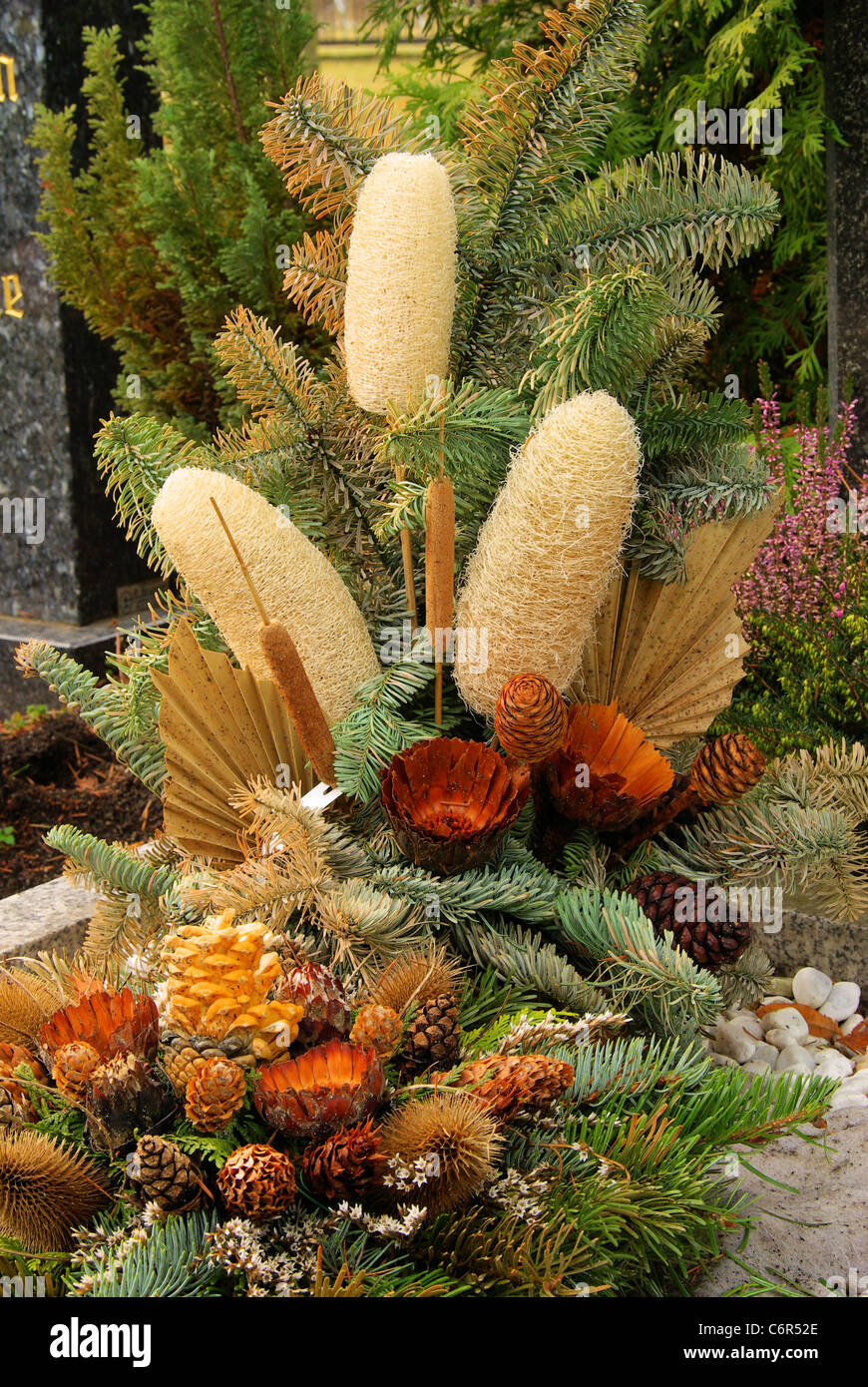 Gesteck hi-res stock photography and images