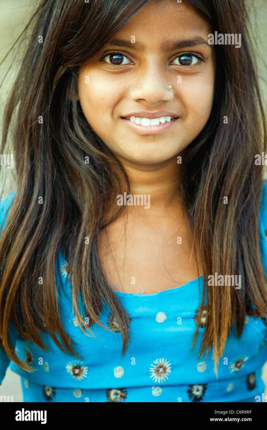 Young indian girl 11 funny hi-res stock photography and images - Alamy