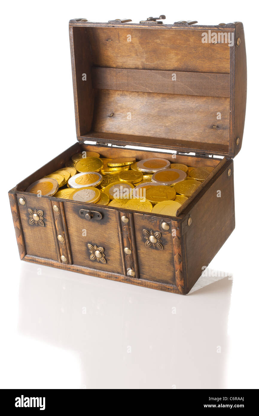 Treasure chest gold coins hi-res stock photography and images - Alamy