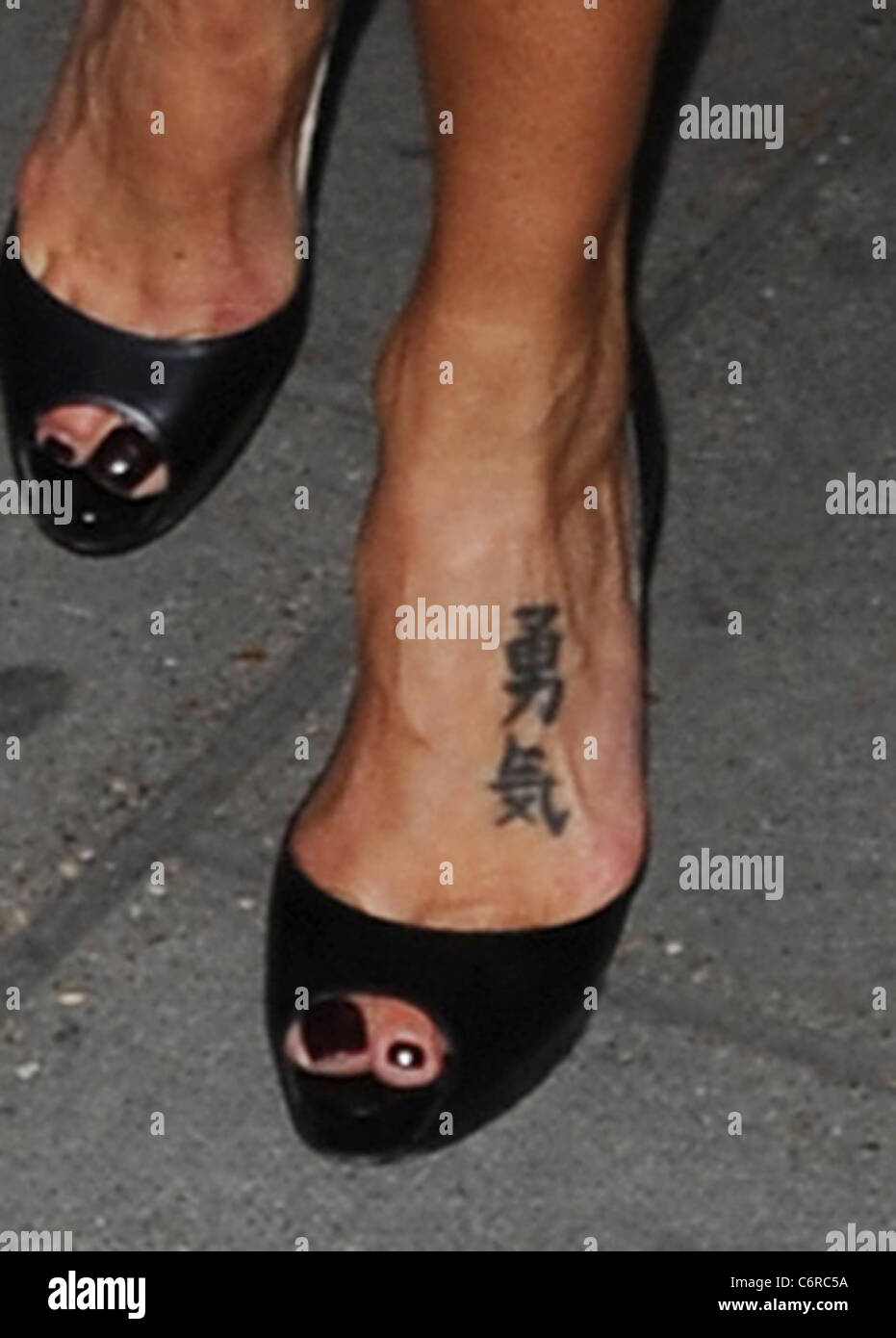Feet Natalie Imbruglia nudes (33 photos), Pussy, Is a cute, Boobs, see through 2017 Feet Natalie Imbruglia naked (41 foto and video), Ass, Sideboobs, Instagram, butt 2020