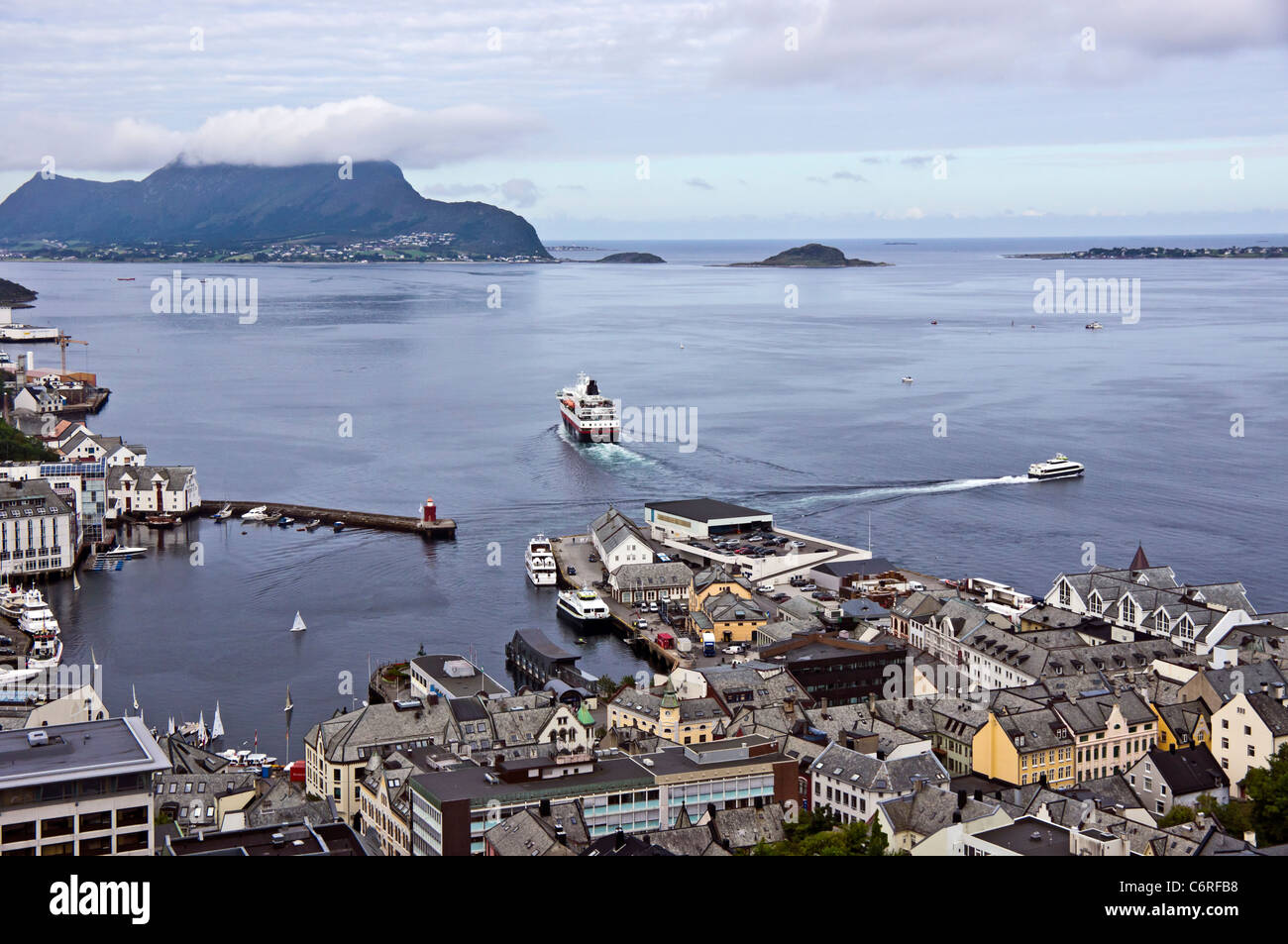 Kong harald norway hi-res stock photography and images - Alamy