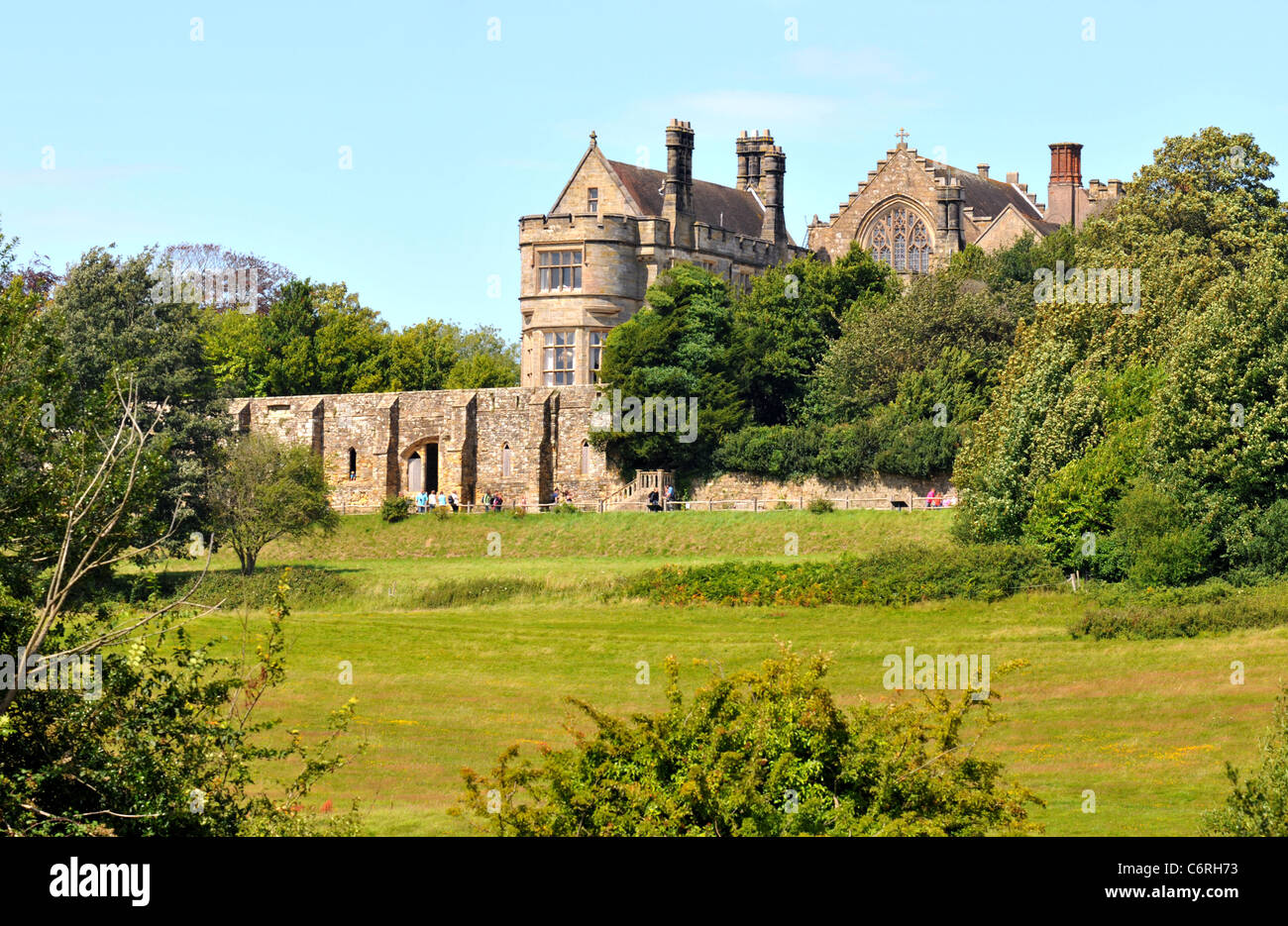 Battlefield, scene of the Battle of Hastings in 1066 and Battle Abbey in Battle,  East Sussex, Britain, UK Stock Photo