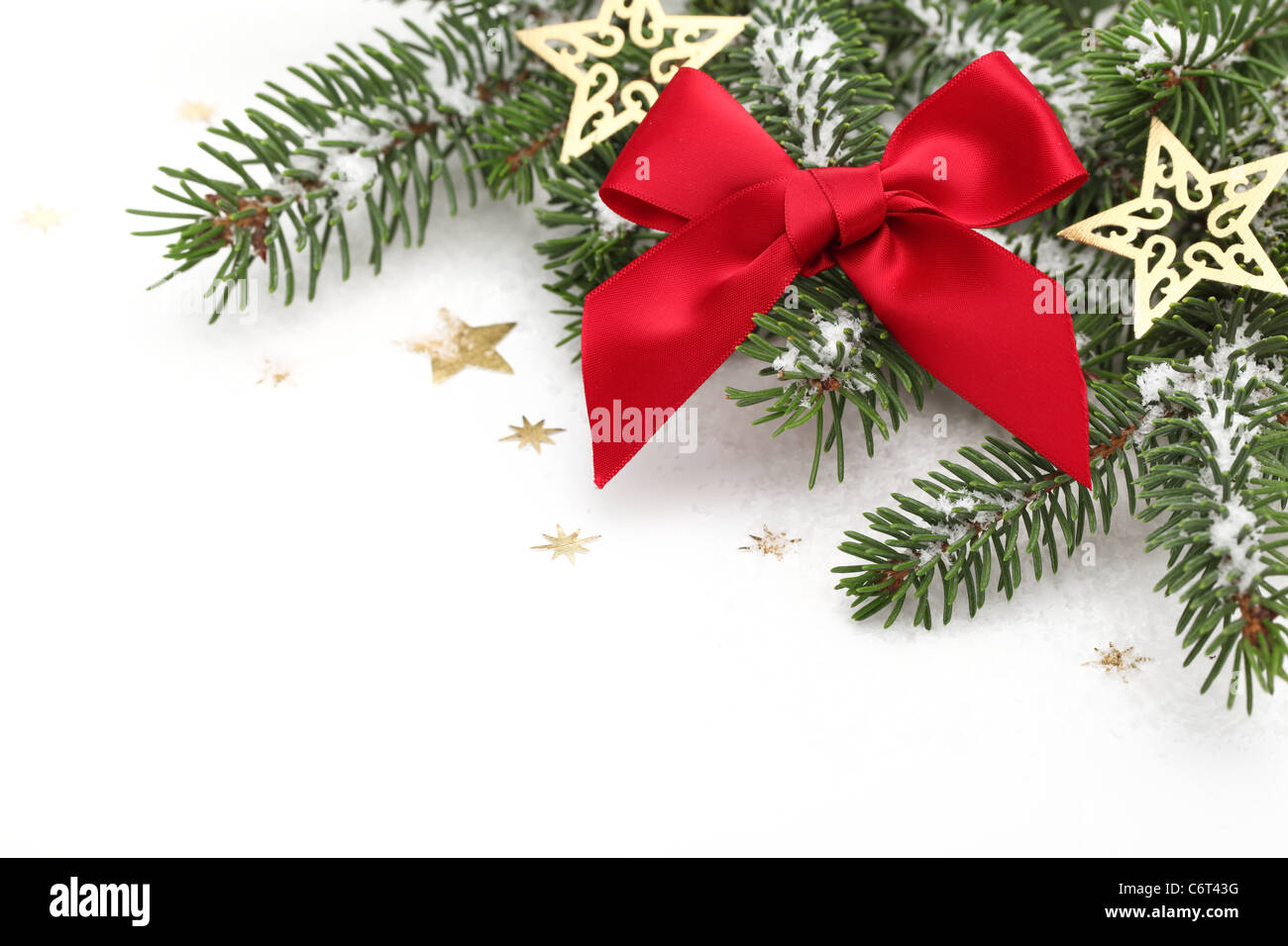 White bow christmas tree hi res stock photography and images Alamy