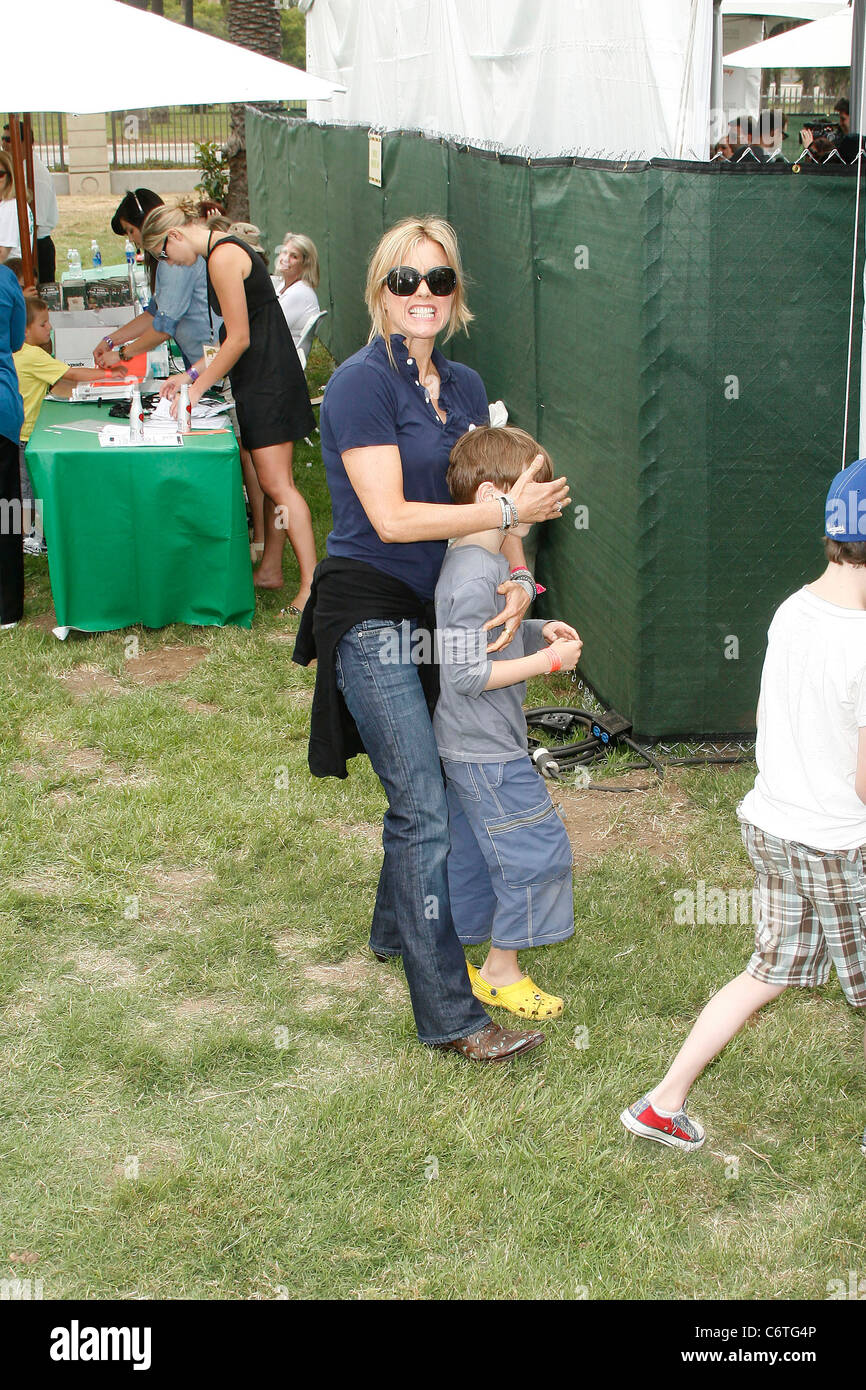 Tea Leoni and family The 21st annual Pediatric AIDS Foundation 'A Time For Heroes' held at the