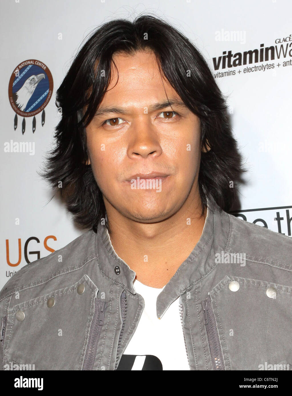 Chaske spencer twilight saga hi-res stock photography and images - Alamy