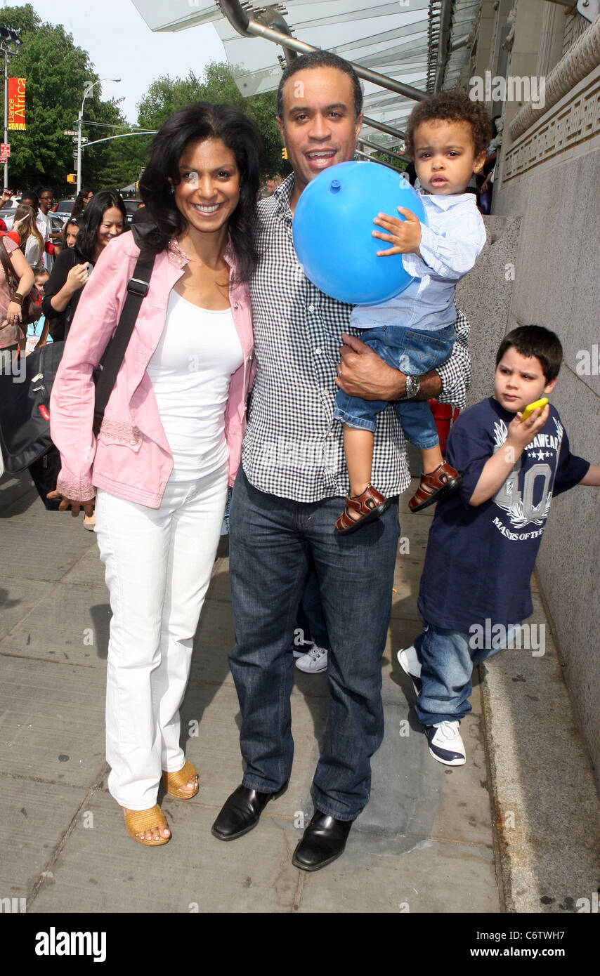 Maurice DuBois, Andrea DuBois and Brandon James DuBois Nickelodeon's