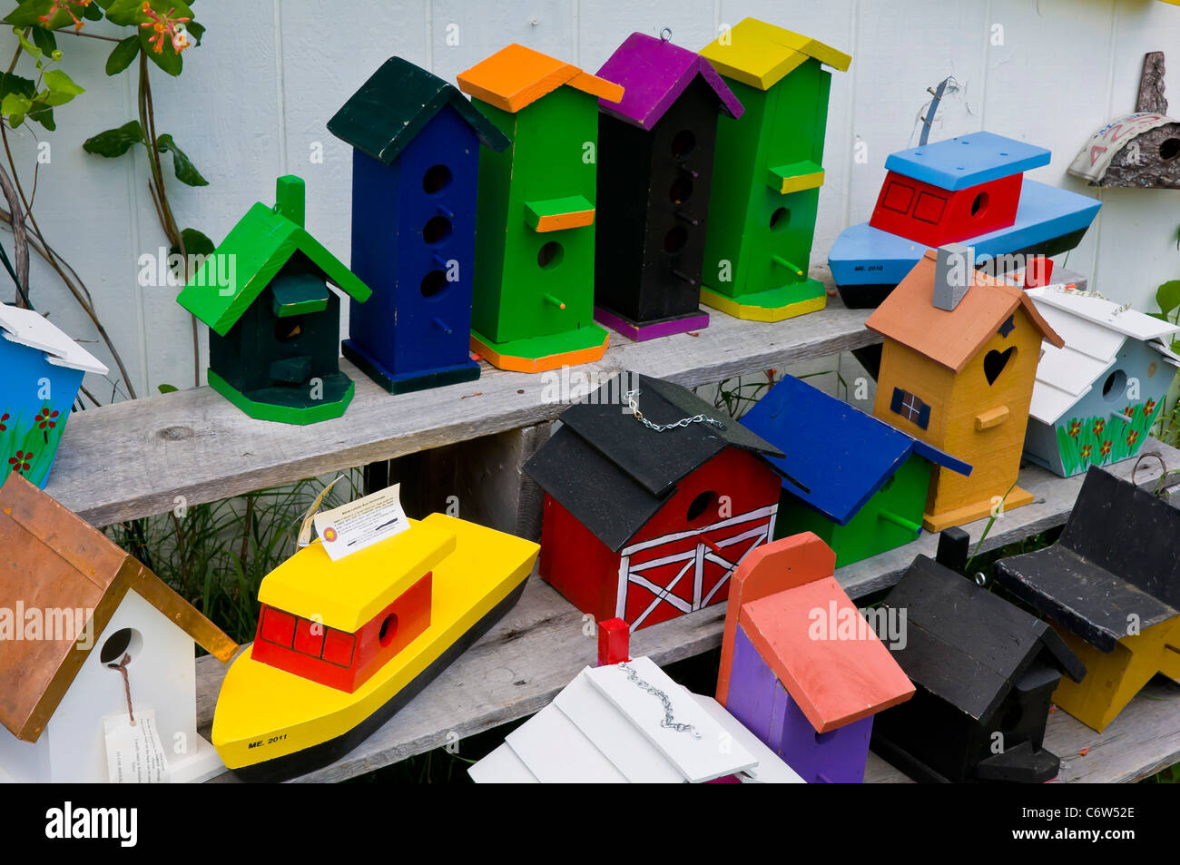 Local crafts and souvenirs hires stock photography and images Alamy