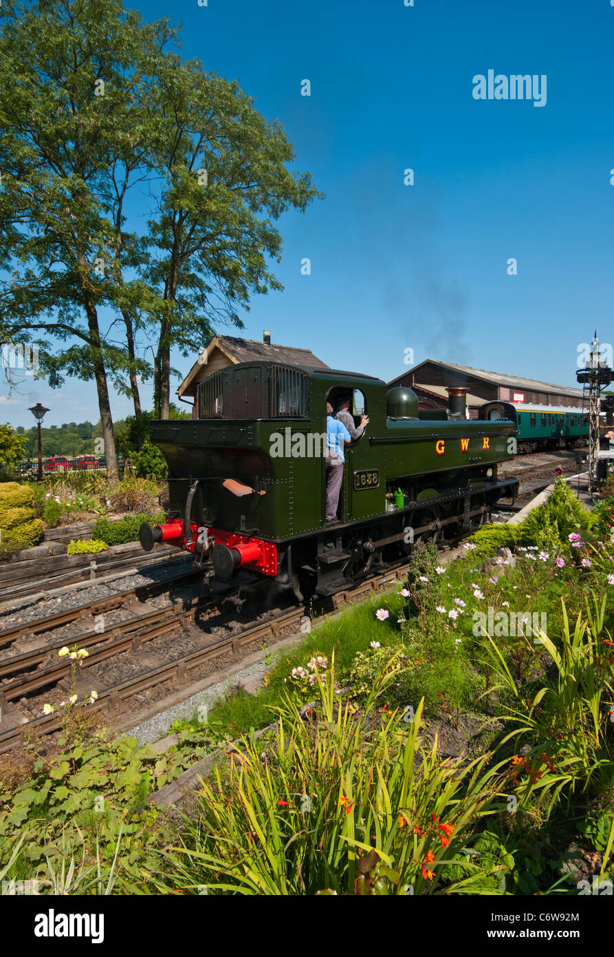 Steam Kent And & East Sussex Steam Railway Train Station