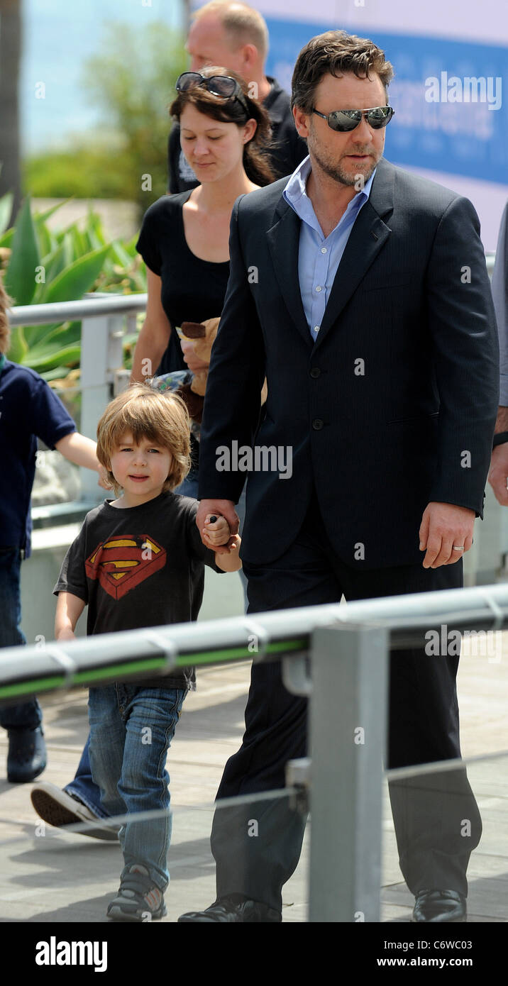 Russell Crowe and son Tennyson Crowe 2010 Cannes International Film