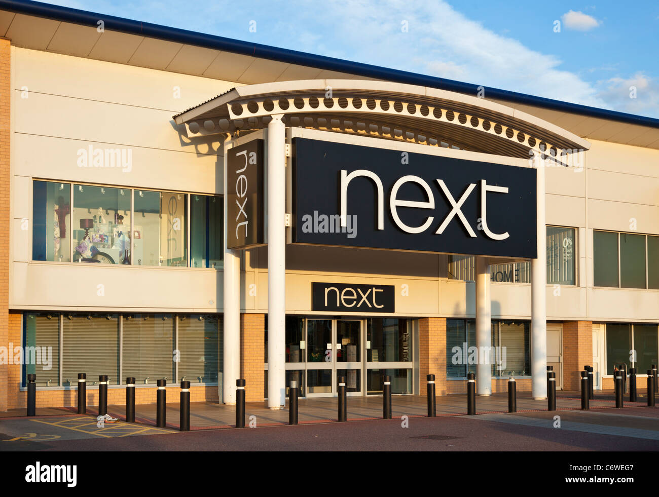 Next Store Netherfield Nottingham Nottinghamshire UK Stock Photo