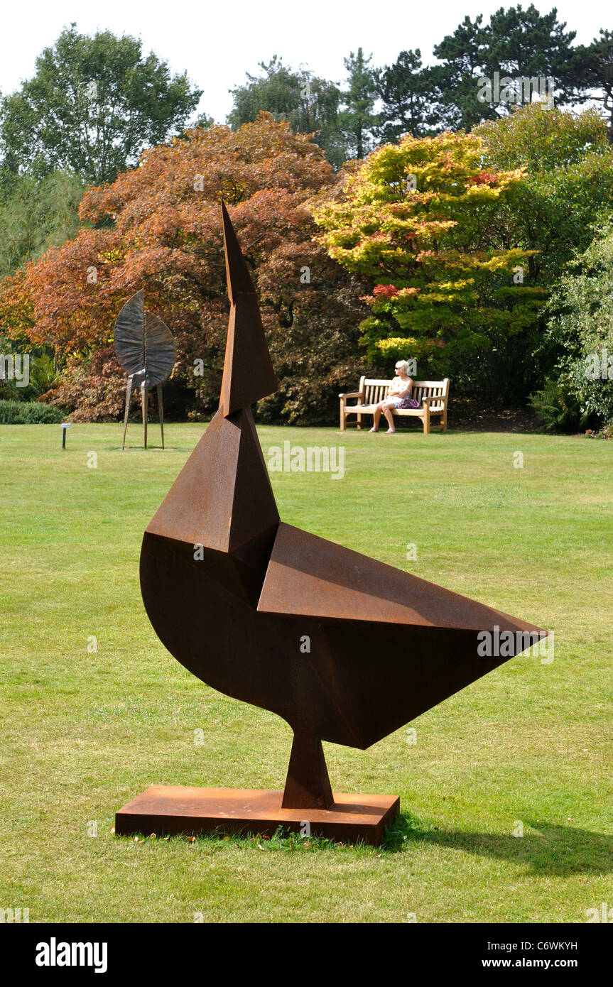 'Bird' by Peter Walker, sculpture at Leicester Botanic Garden, UK Stock Photo