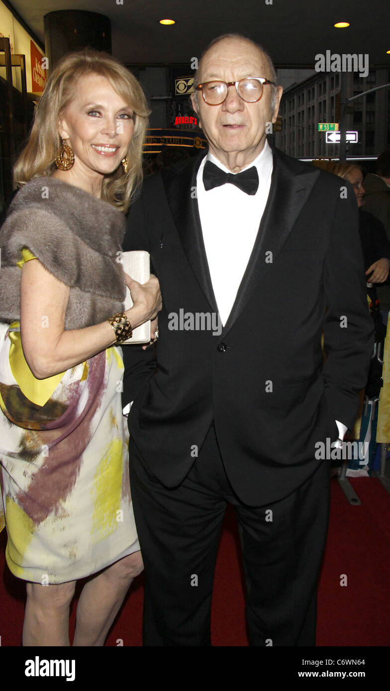 Photos and Pictures - NYC 04/25/10 Neil Simon and wife 