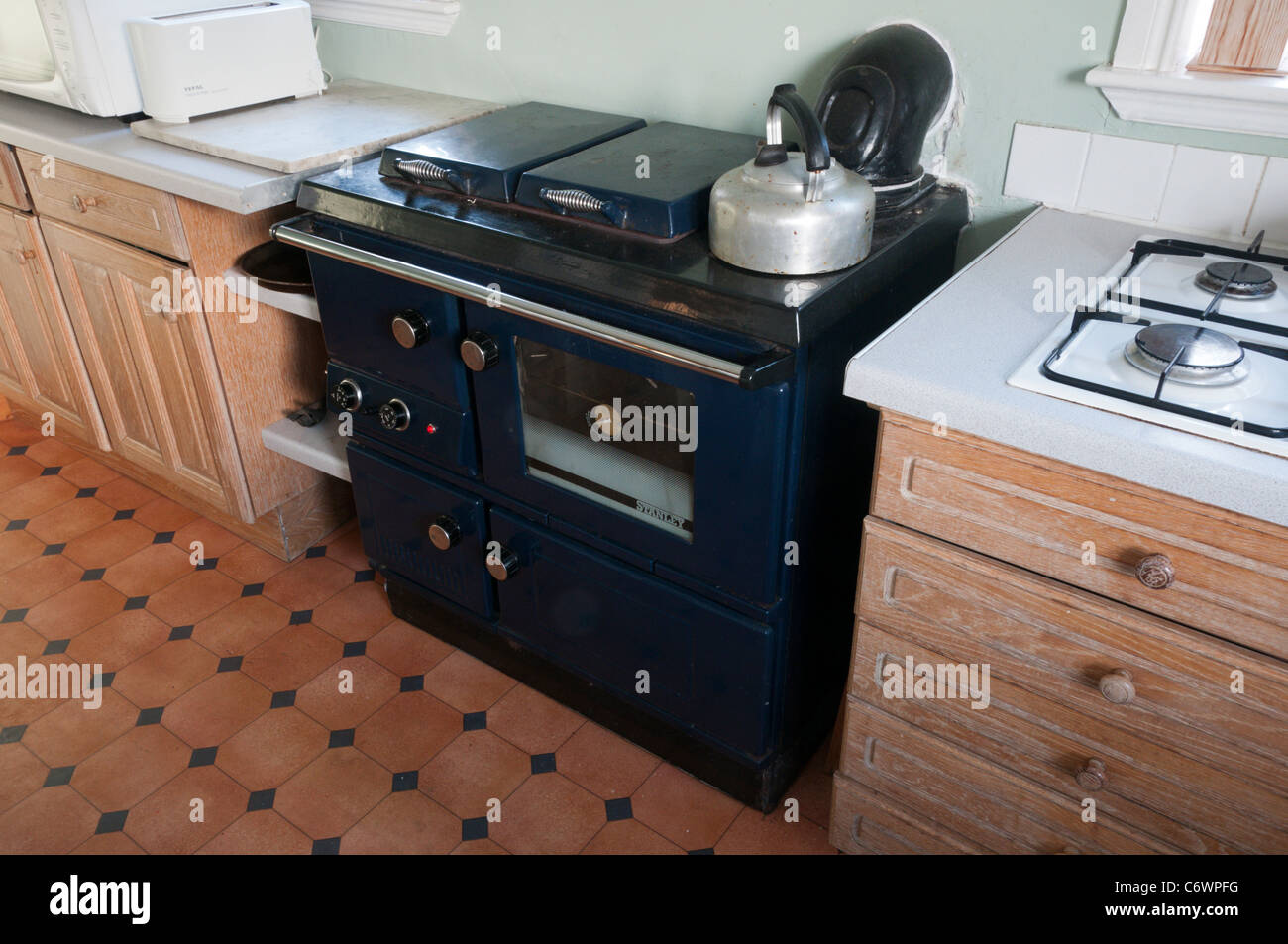A Stanley cooking range in a country kitchen Stock Photo Alamy