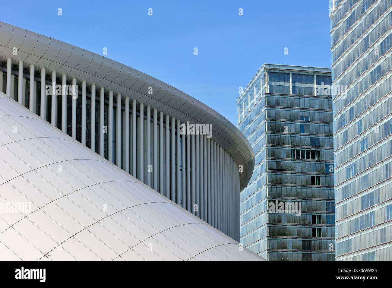 Offices of the European Parliament and Grande-Duchesse Joséphine-Charlotte Concert Hall / Philharmonie Luxembourg at Kirchberg Stock Photo