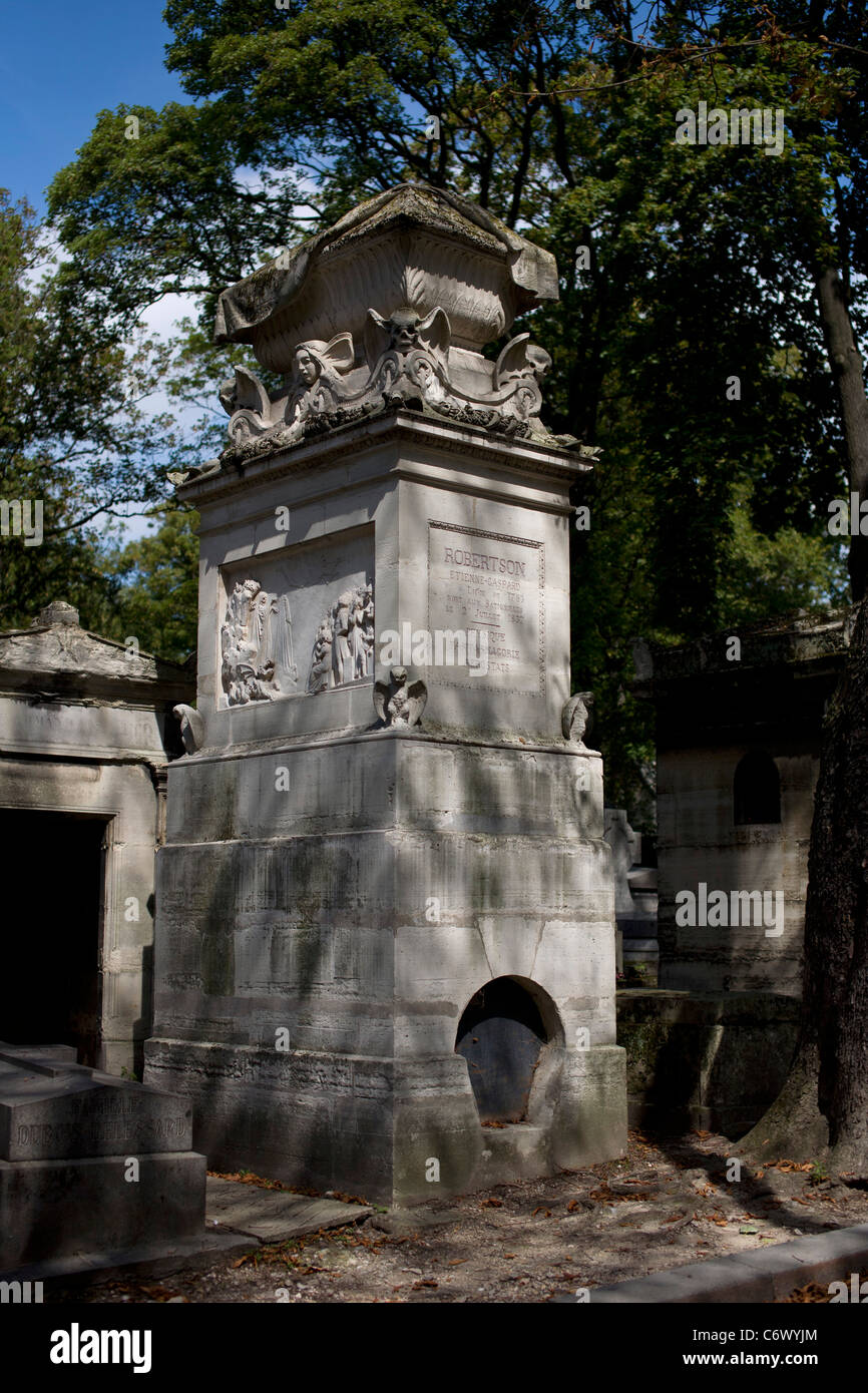 Grave of Belgian magician Étienne-Gaspard Robert, Pere Lachaise Cemetery, Paris, France Stock Photo