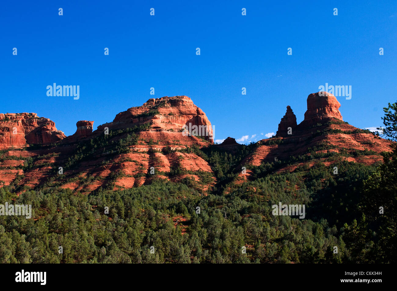 Coloured red rocks and mountains hi-res stock photography and images ...