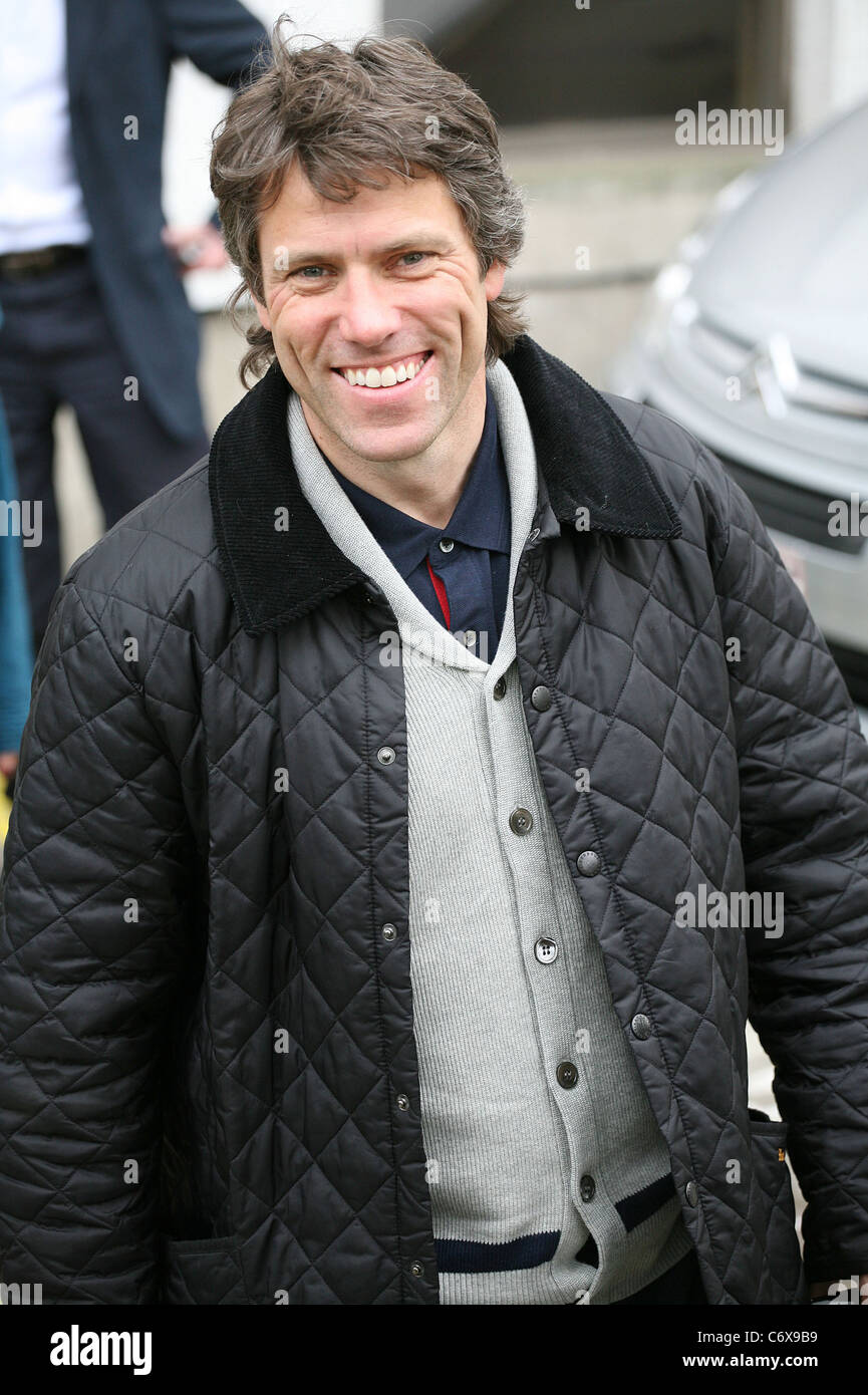 John Celebrities outside the ITV television studios. London, England 19.04.10 Stock