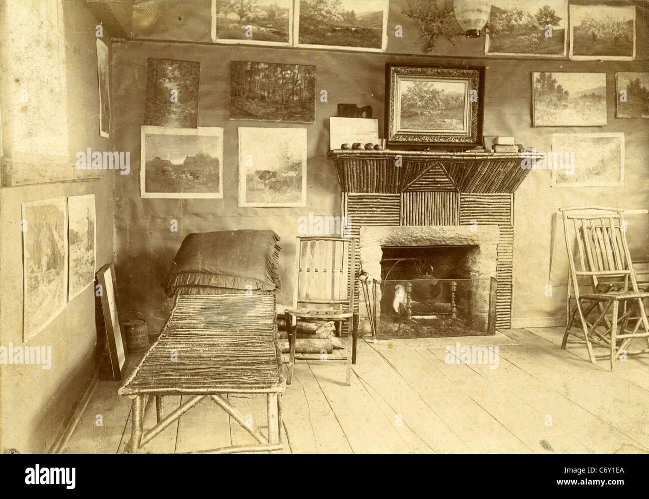 Circa 1880s photo of the studio of pastoral painter Frank Kline of Pennsylvania. Stock Photo
