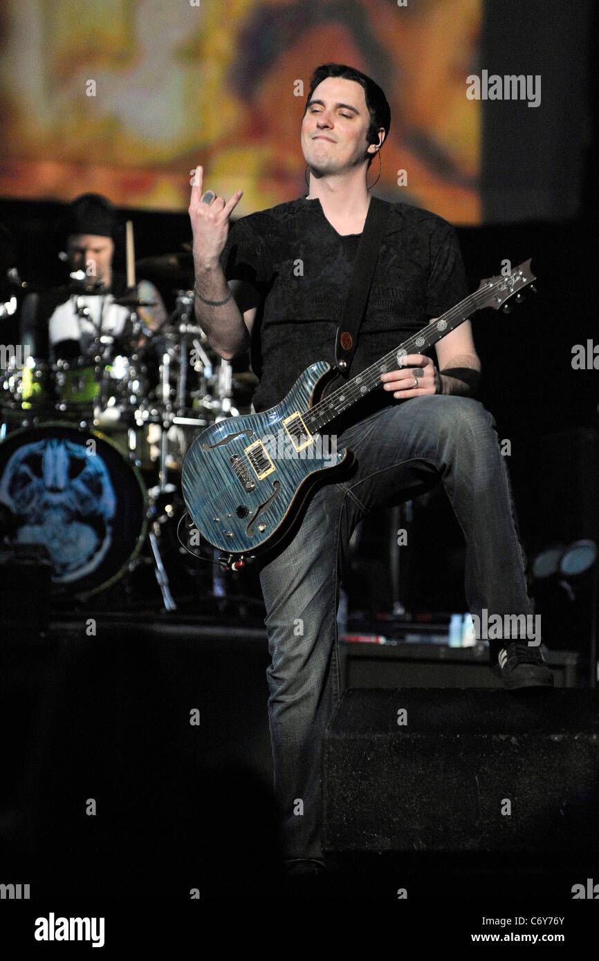 Hot Images Of Benjamin Burnley