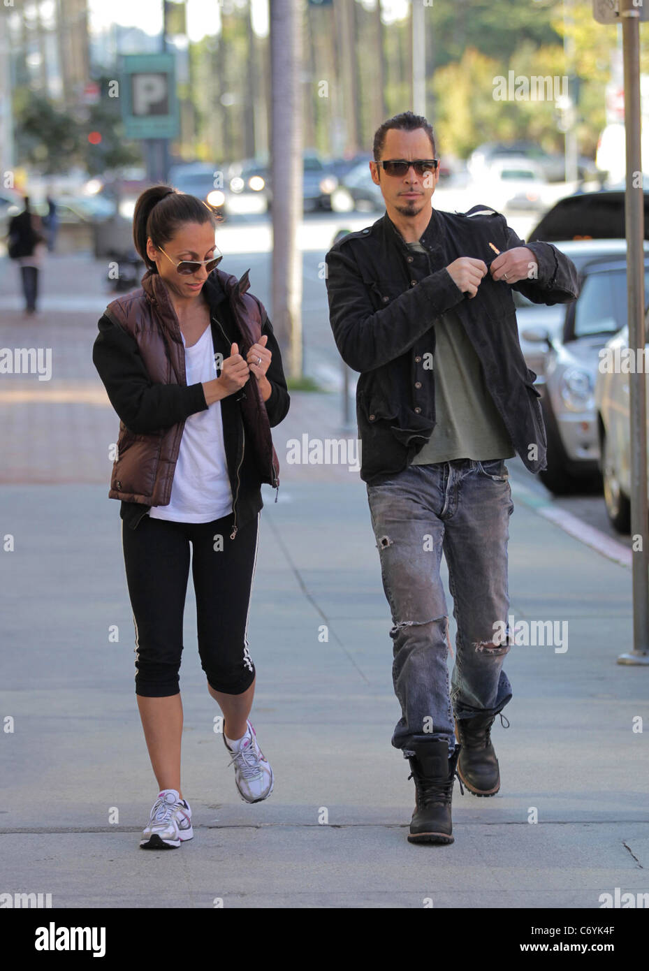 Chris cornell wife vicky take hires stock photography and images Alamy
