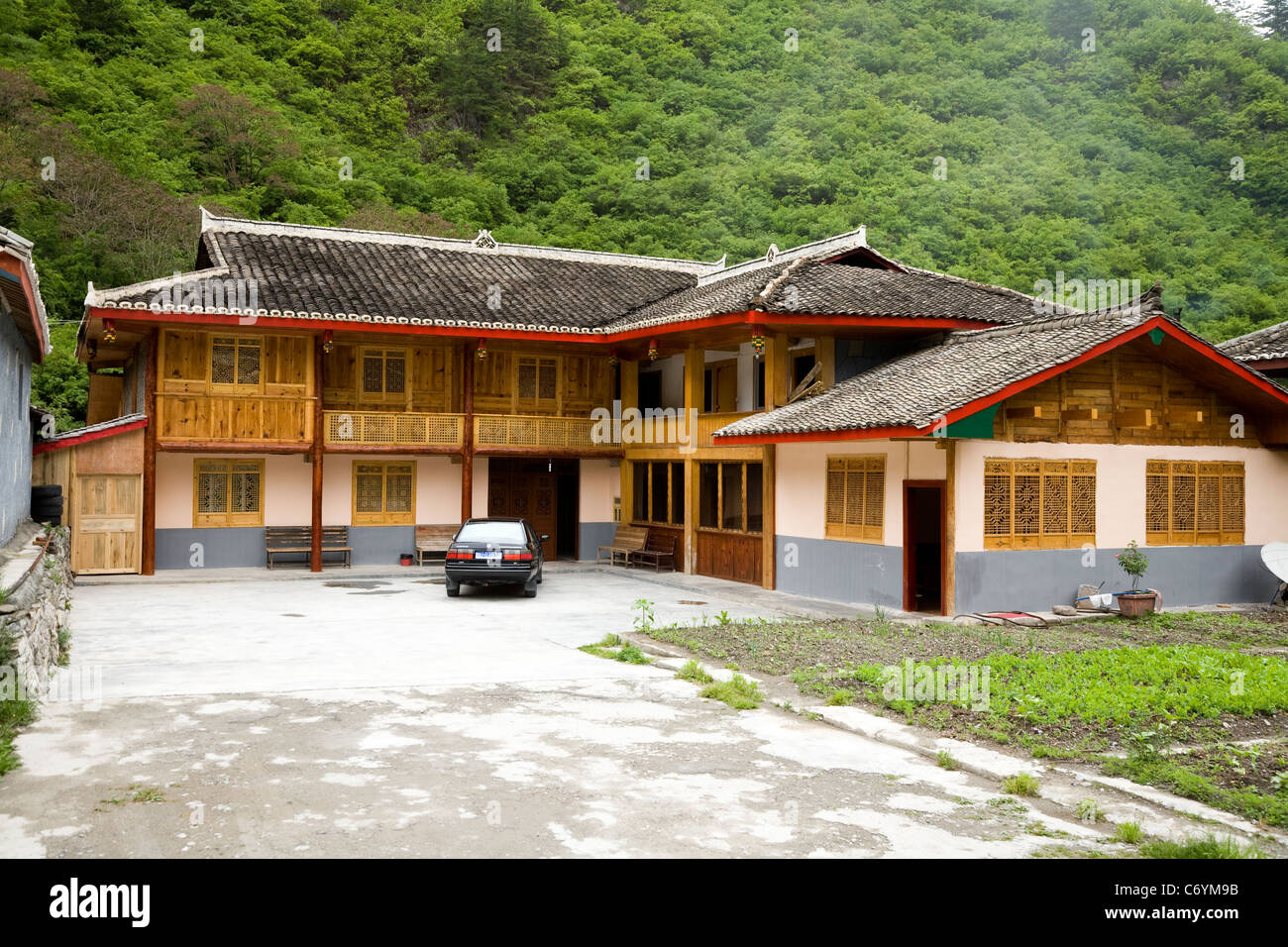 Tibet Tibetan style home house houses living apartment for senior workers at