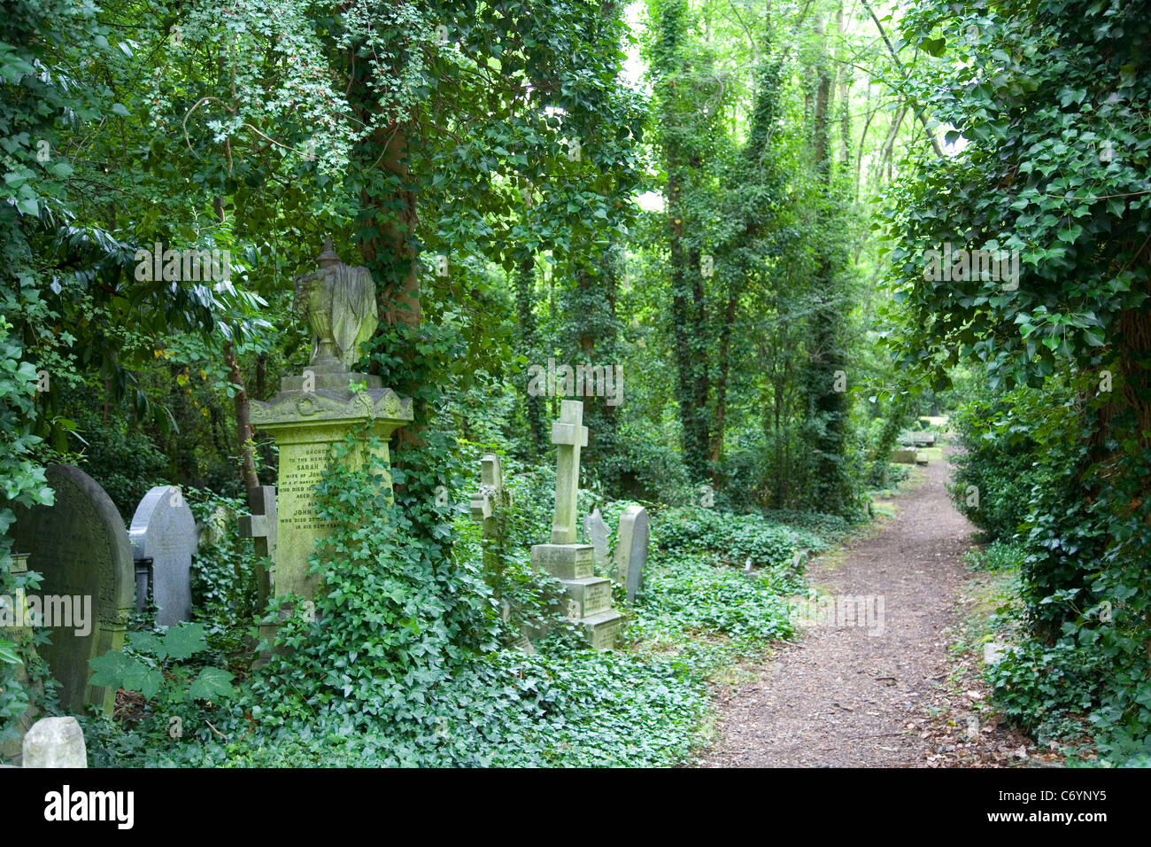 Highgate Cemetery Hi-res Stock Photography And Images - Alamy