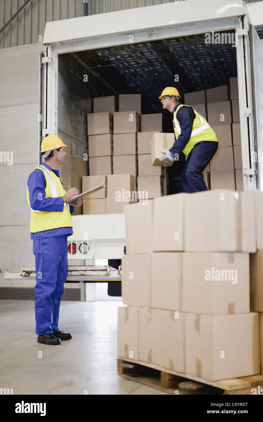 Side Loading Truck High Resolution Stock Photography and Images - Alamy