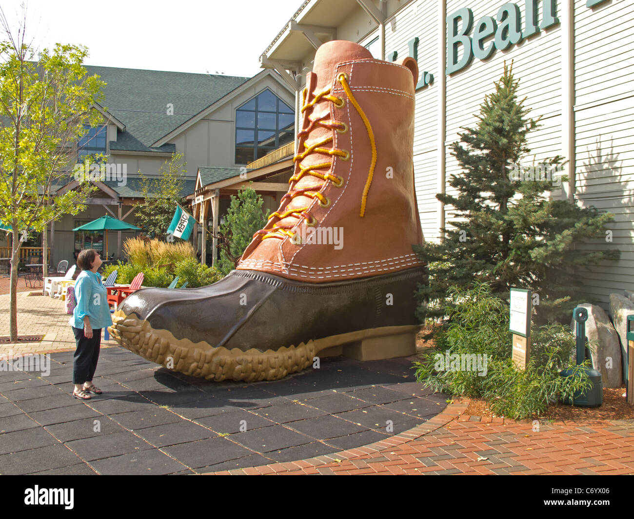 L L Bean store in Freeport Maine Stock Photo Alamy
