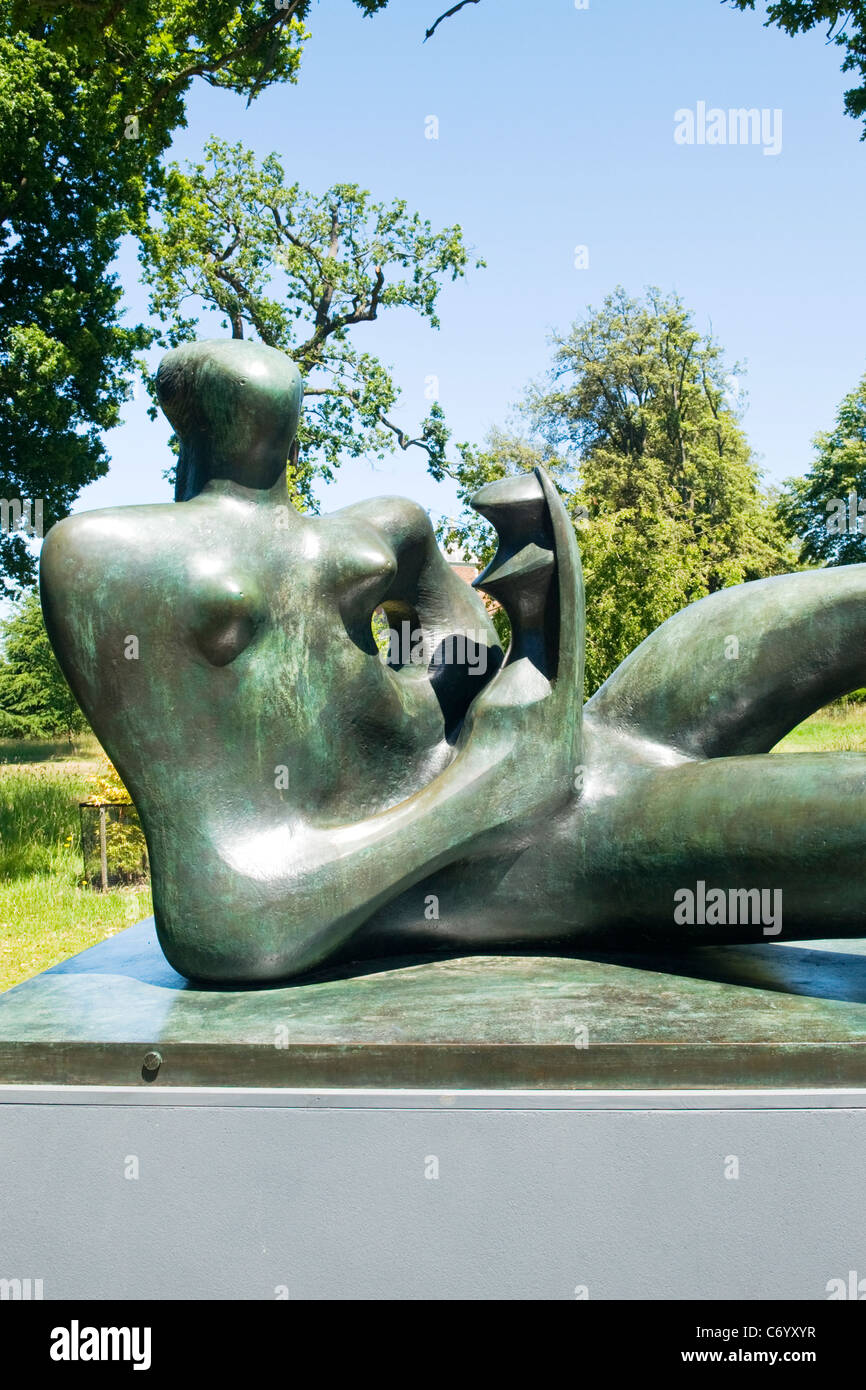 Henry Moore exhibition , modern contemporary sculptures & statues , West Garden , Hatfield house 1976 Reclining Mother & Child Stock Photo